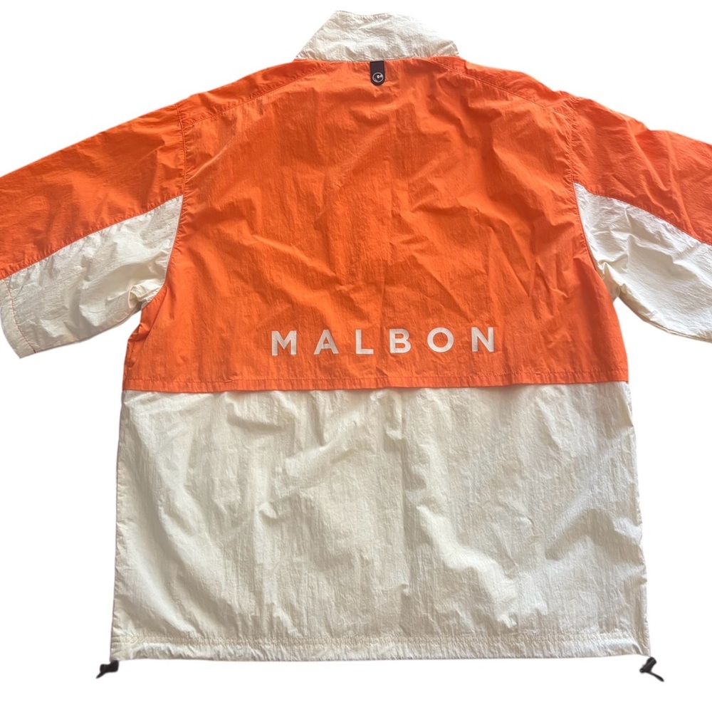 NWT  Malbon Golf  Evergreen Logo Golf  Windshirt Mens size XL Flame / Cream